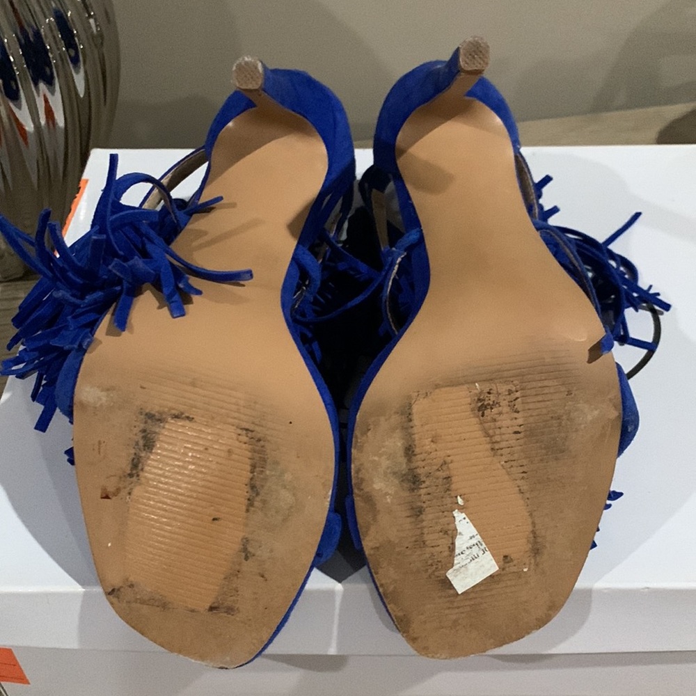 Blue suede heels! Fringly Style open toe with zipper back. Size US 6.5 - Picture 3 of 4